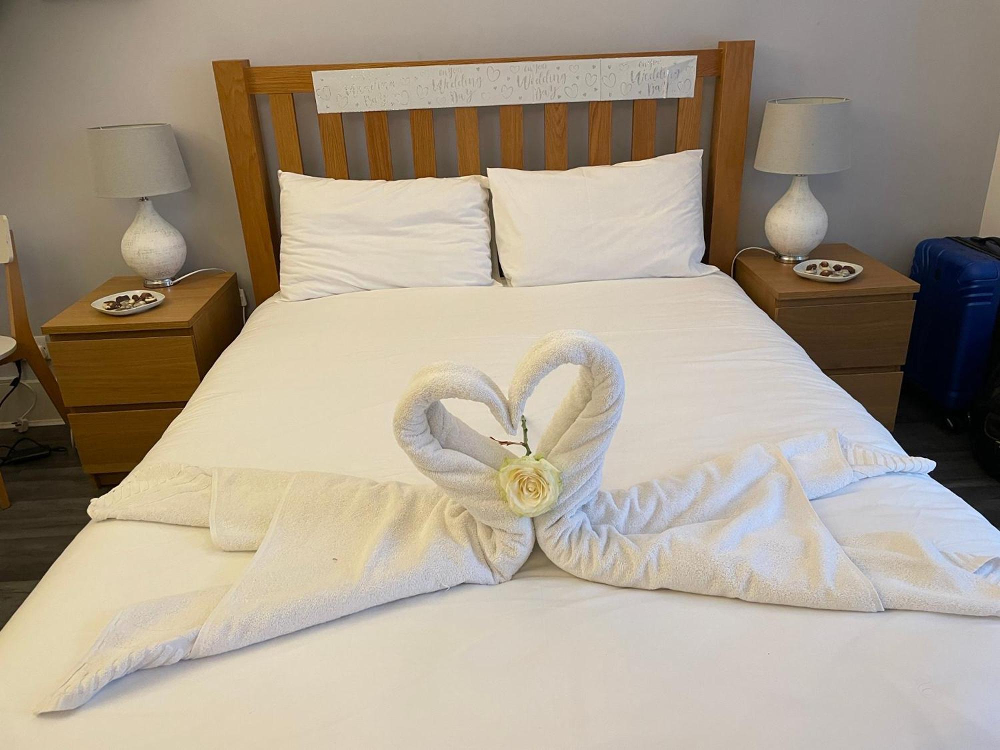 Bournemouth Hot Tub & Sauna Holiday Let 外观 照片