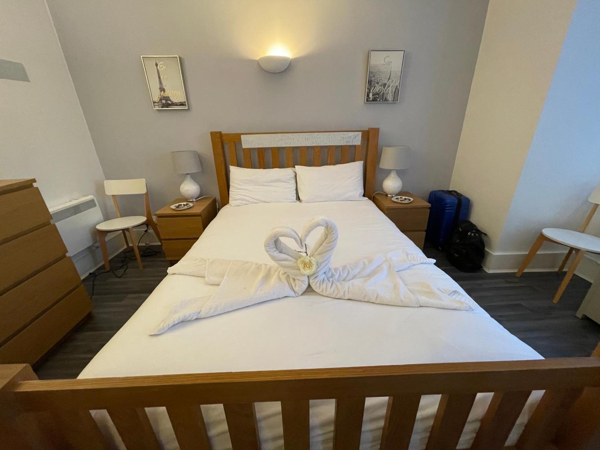 Bournemouth Hot Tub & Sauna Holiday Let 外观 照片