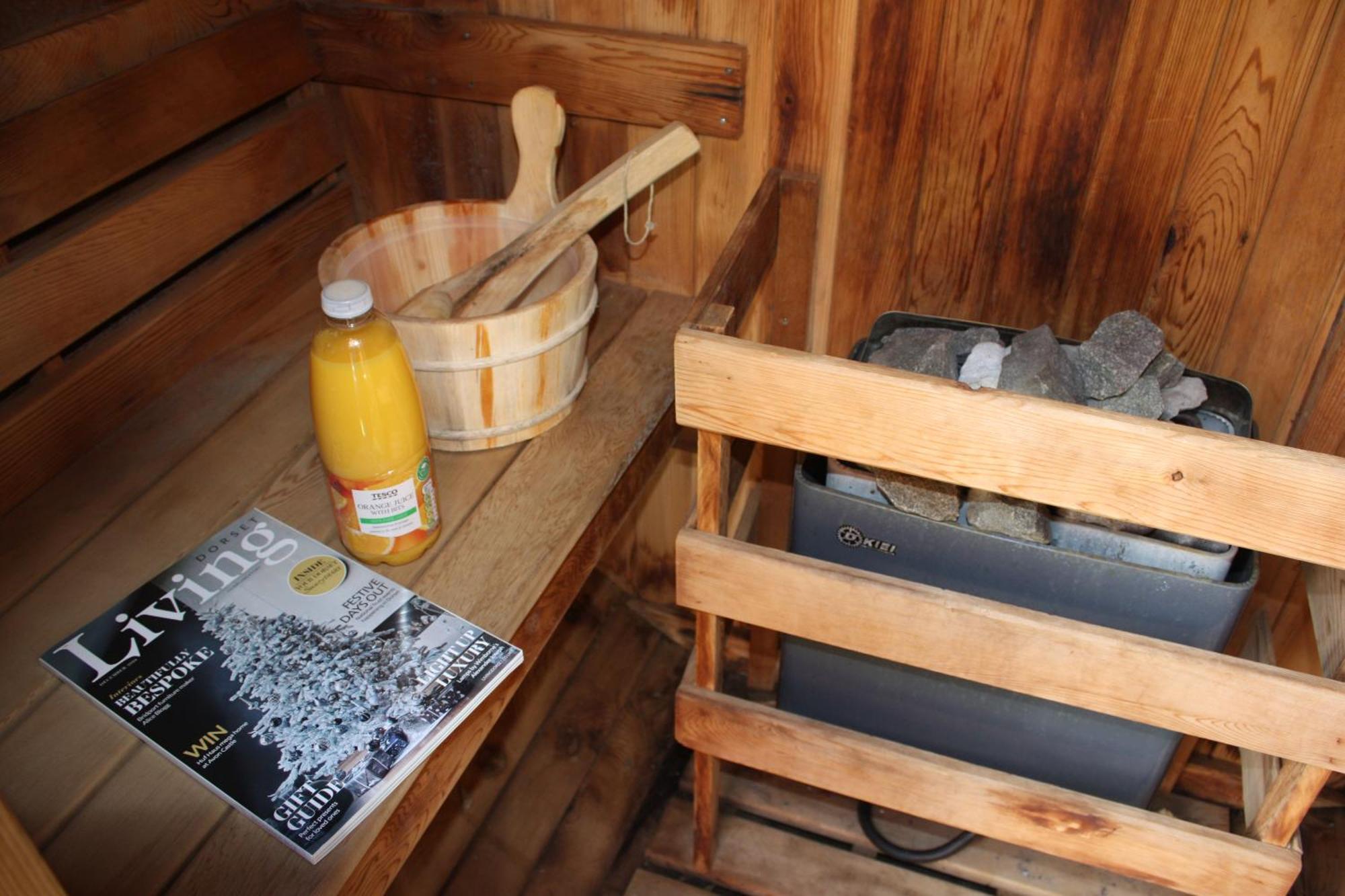 Bournemouth Hot Tub & Sauna Holiday Let 外观 照片