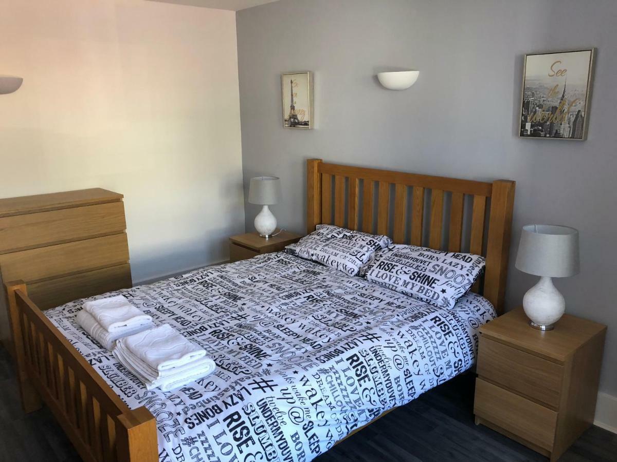 Bournemouth Hot Tub & Sauna Holiday Let 外观 照片