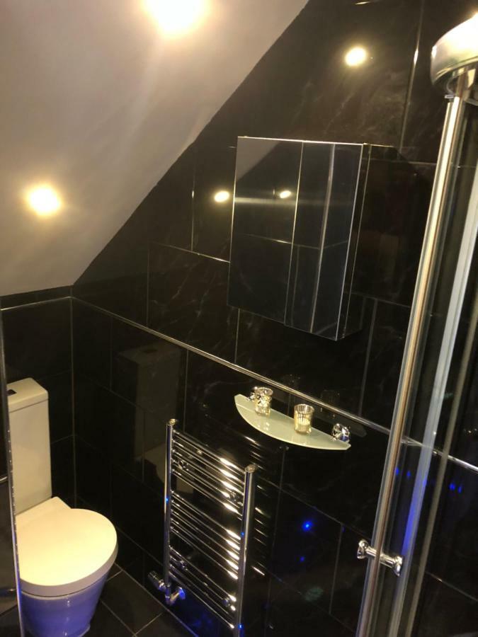 Bournemouth Hot Tub & Sauna Holiday Let 外观 照片