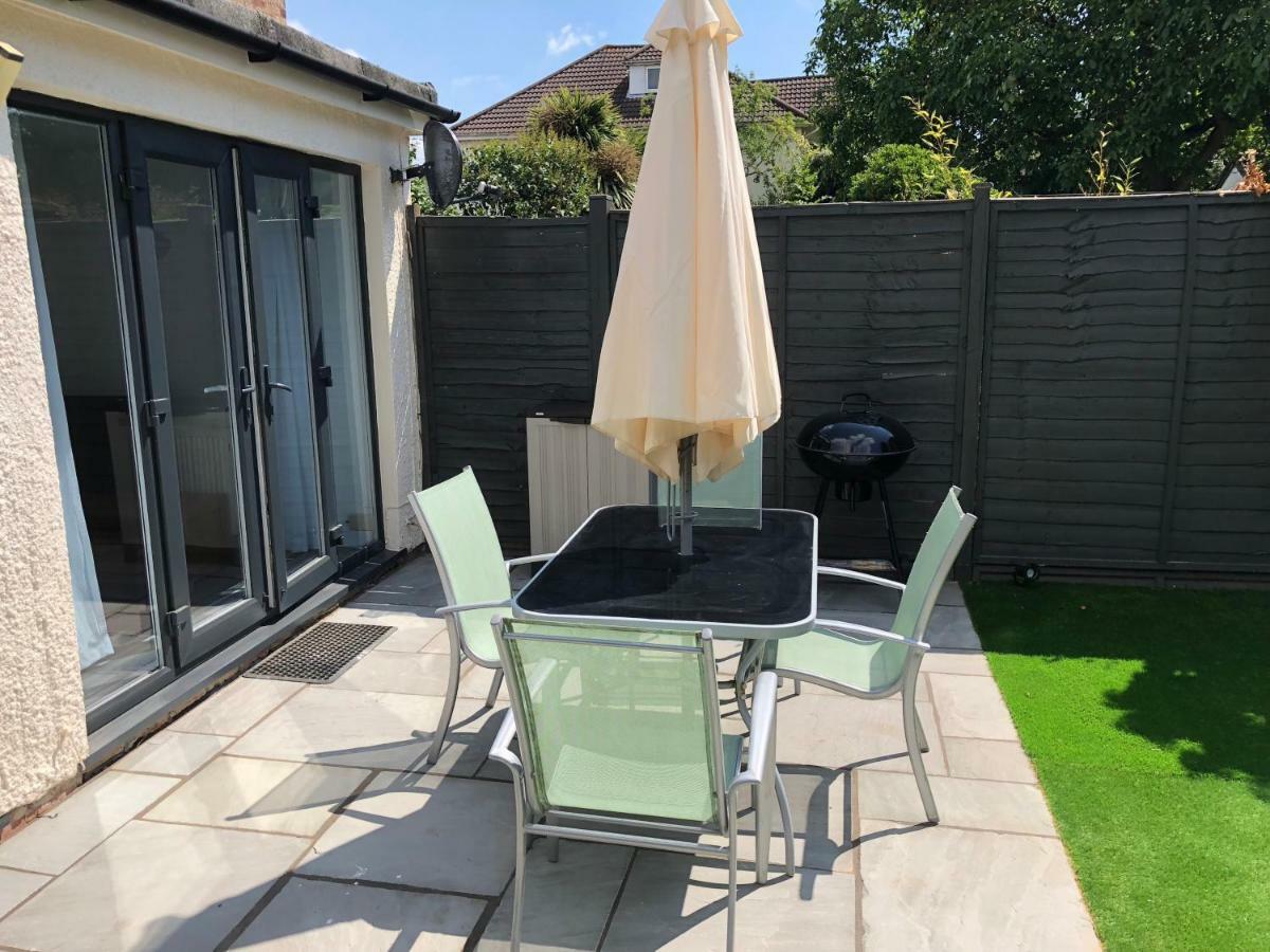 Bournemouth Hot Tub & Sauna Holiday Let 外观 照片