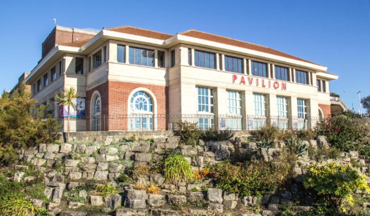 Bournemouth Hot Tub & Sauna Holiday Let 外观 照片